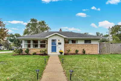1022 Whitfield Road, Northbrook, IL 60062 - Photo 1