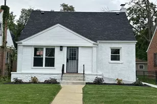 1562 Kenilworth Dr, Calumet City, IL 60409 - Photo 1