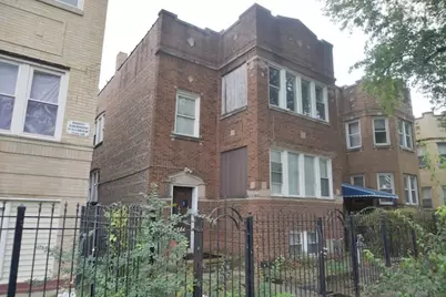 739 N Hamlin Avenue, Chicago, IL 60624 - Photo 1
