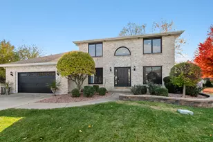 317 Francis Ct, Manhattan, IL 60442 - Photo 1