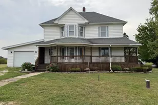 4037 N 8000W Rd, Bonfield, IL 60913 - Photo 1