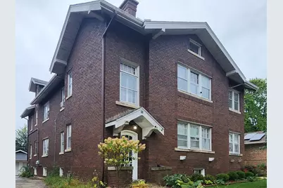 415 W Ridgeland Avenue, Waukegan, IL 60085 - Photo 1