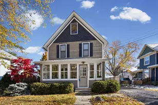 517 Bunker St, Woodstock, IL 60098 - Photo 1