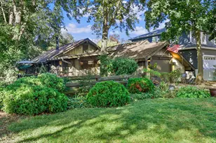 1412 Sycamore Ln, Northbrook, IL 60062 - Photo 1