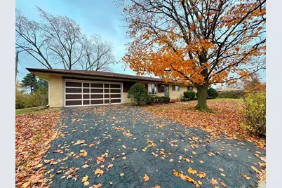 761 Marshall Drive, Des Plaines, IL 60016 - Photo 1