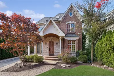 520 Provident Avenue, Winnetka, IL 60093 - Photo 1