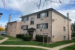 10430 Michael Todd Terrace, Glenview, IL 60025 - Photo 1