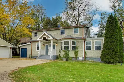 207 Shady Lane, Mundelein, IL 60060 - Photo 1