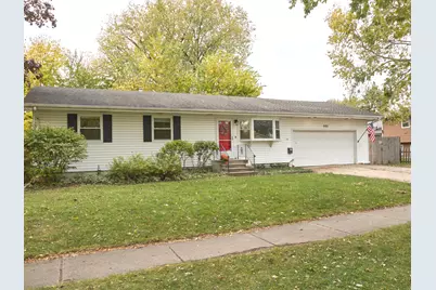 782 Redwood Drive, Aurora, IL 60506 - Photo 1
