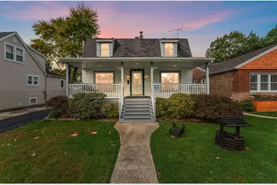 9146 S Spaulding Avenue, Evergreen Park, IL 60805 - Photo 1