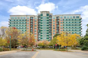 6420 Double Eagle Dr, Woodridge, IL 60517 - Photo 1