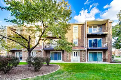 6416 W 64th Place #3A, Chicago, IL 60638 - Photo 1