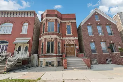 3234 S Princeton Avenue, Chicago, IL 60616 - Photo 1