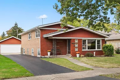 10724 Lawler Avenue, Oak Lawn, IL 60453 - Photo 1