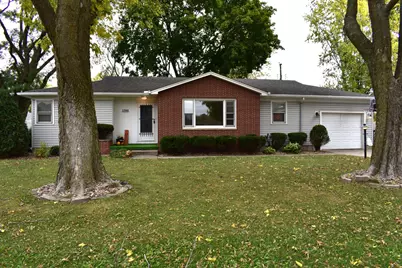 1500 Manhattan Drive, Streator, IL 61364 - Photo 1