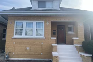 5631 W Cornelia Ave, Chicago, IL 60634 - Photo 1