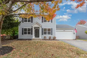 2746 Hillsboro Blvd, Aurora, IL 60503 - Photo 1