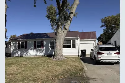 108 W Walnut Street, Gibson City, IL 60936 - Photo 1