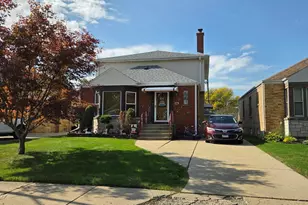 5048 N Nottingham Ave, Chicago, IL 60656 - Photo 1