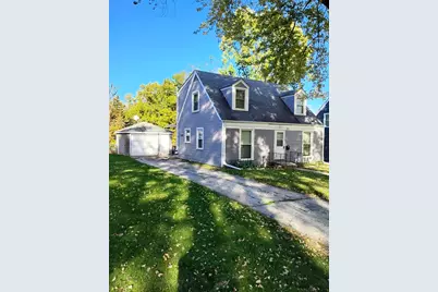 371 S Edison Avenue, Elgin, IL 60123 - Photo 1