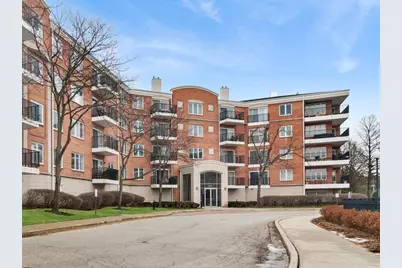 451 Town Place Circle #411, Buffalo Grove, IL 60089 - Photo 1