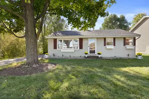 17983 W Gages Lake Rd, Grayslake, IL 60030 - Photo 1