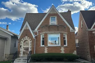 5813 W Cornelia Ave, Chicago, IL 60634 - Photo 1