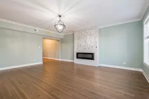 1535 W Estes Ave, Chicago, IL 60626 - Photo 10
