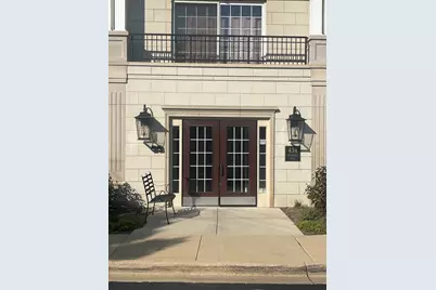 434 McDaniels Circle #302, Clarendon Hills, IL 60514 - Photo 1