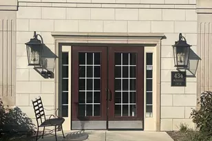 434 Mcdaniels Cir, Clarendon Hills, IL 60514 - Photo 1