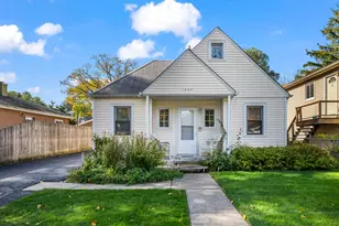 1502 Kenmore Ave, Round Lake Beach, IL 60073 - Photo 1