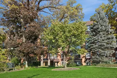 441 N Park Boulevard #2J, Glen Ellyn, IL 60137 - Photo 1