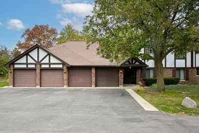 1751 Plymouth Court #B, Wheaton, IL 60189 - Photo 1