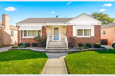 9319 S Ridgeway Avenue, Evergreen Park, IL 60805 - Photo 1