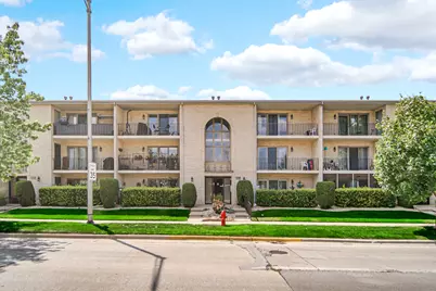 10538 S Central Avenue #3S, Chicago Ridge, IL 60415 - Photo 1