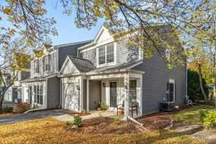 170 Half Moon Cir, Aurora, IL 60504 - Photo 1