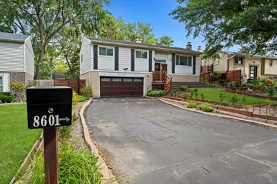 8601 S Kean Avenue, Hickory Hills, IL 60457 - Photo 1