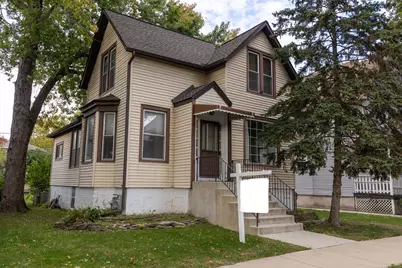 3212 Clinton Avenue, Berwyn, IL 60402 - Photo 1