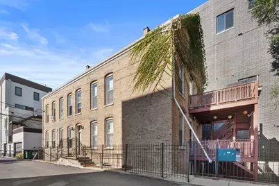 1616 N Bosworth Avenue, Chicago, IL 60642 - Photo 1