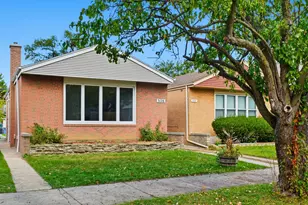 3126 W Jarlath St, Chicago, IL 60645 - Photo 1
