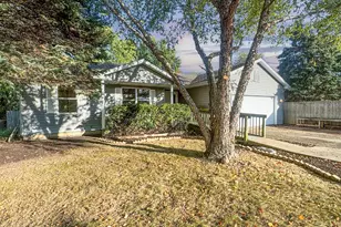 36955 N Garrick Ave, Waukegan, IL 60087 - Photo 1