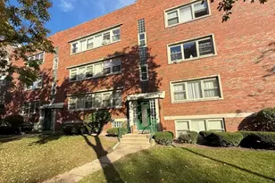 201 Custer Ave, Evanston, IL 60202 - Photo 1