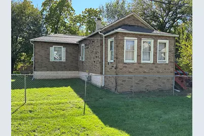 1611 Indian Avenue, Aurora, IL 60505 - Photo 1