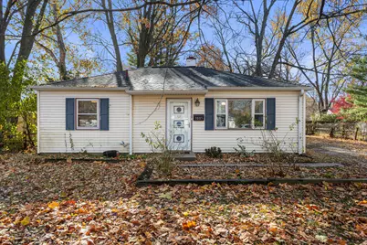 1005 E Delaware Avenue, Urbana, IL 61801 - Photo 1