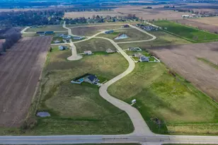 1412 Navajo Ct, Kankakee, IL 60901 - Photo 1