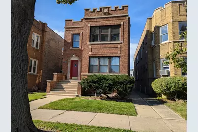 6734 N Campbell Avenue, Chicago, IL 60645 - Photo 1