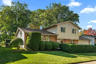 2 Vermont Cir, Bolingbrook, IL 60440 - Photo 1