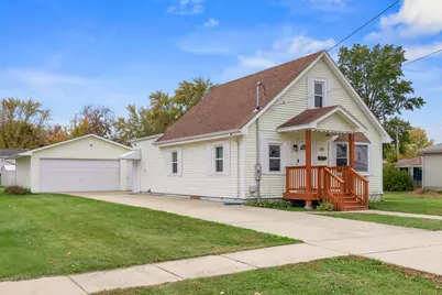 514 W 9th Street, Belvidere, IL 61008 - Photo 1