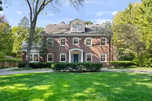 2276 Linden Ave, Highland Park, IL 60035 - Photo 1