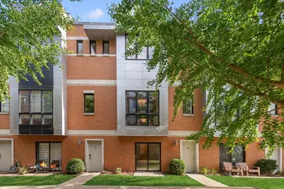 2225 W Madison Street #7, Chicago, IL 60612 - Photo 1